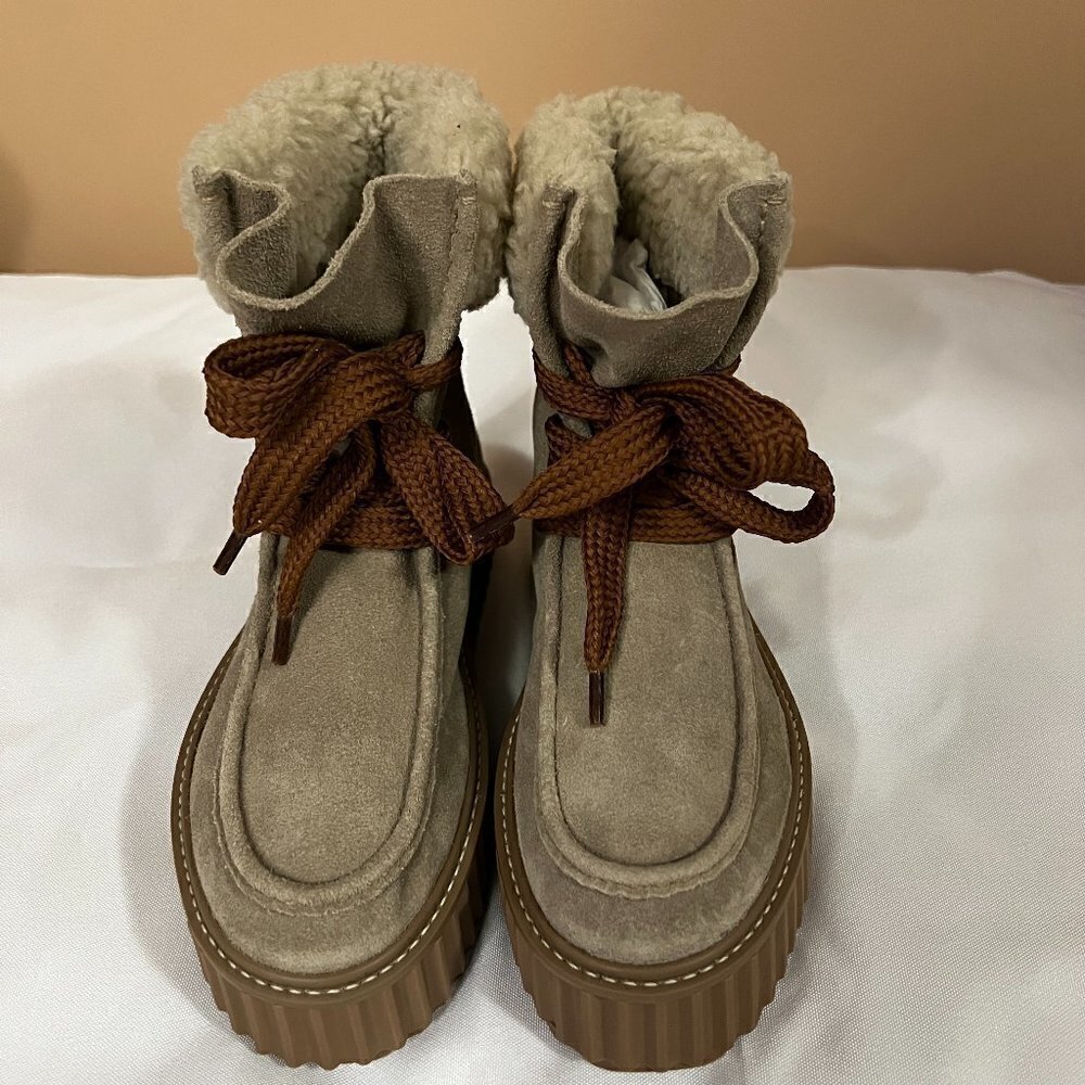 ASTER Dorit Boots Platform Suede Taupe Faux Alpaca Cream Lug Sole Women's 6 NWB